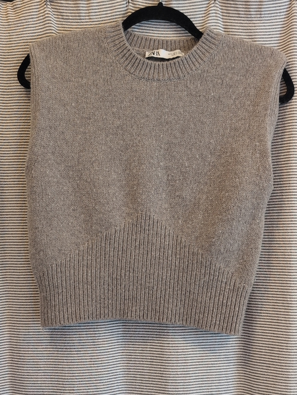 Zara Taupe Ribbed Knit Sleeveless Crewneck Vest